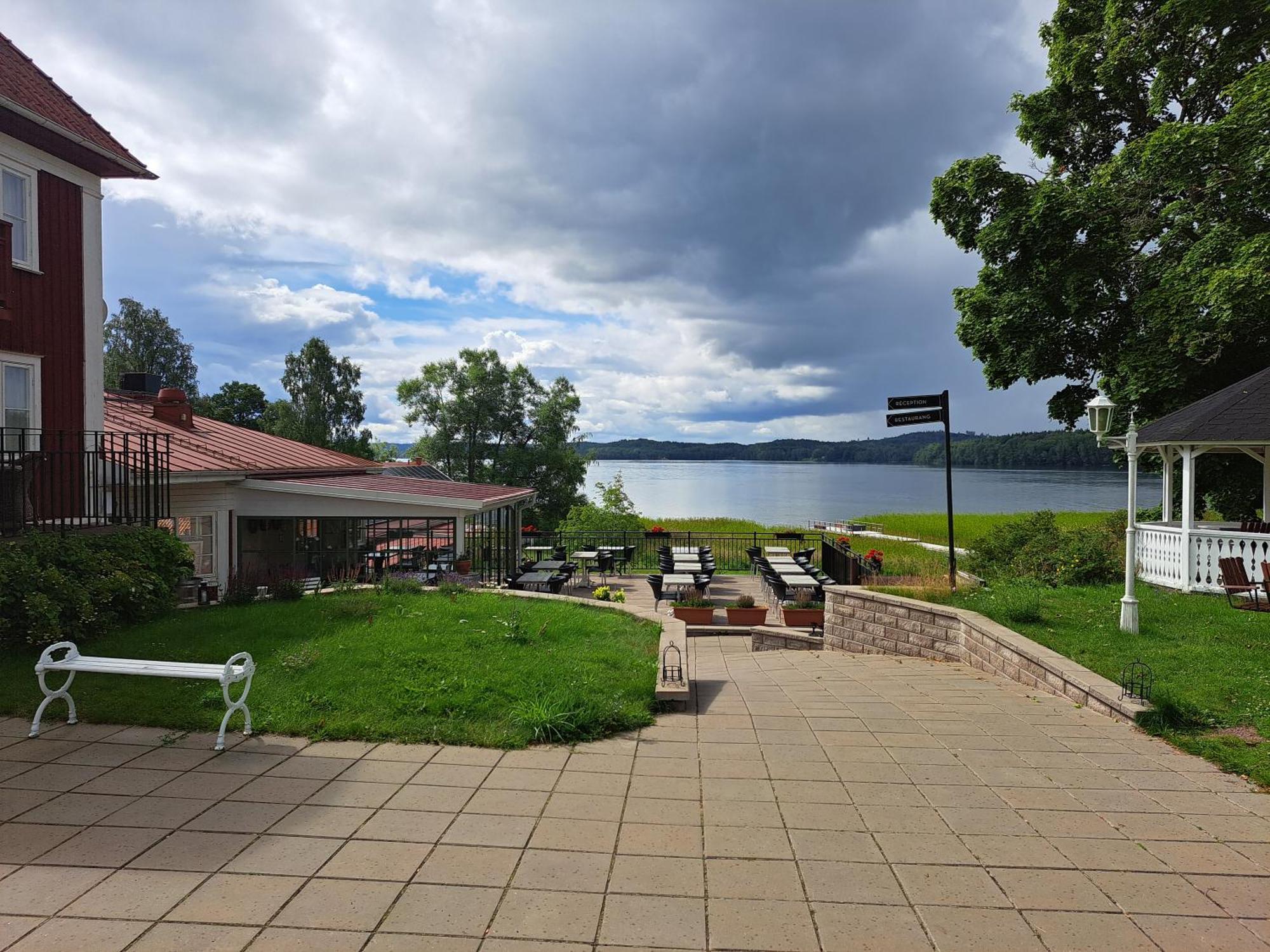 Smalandsgarden Hotel Granna ภายนอก รูปภาพ