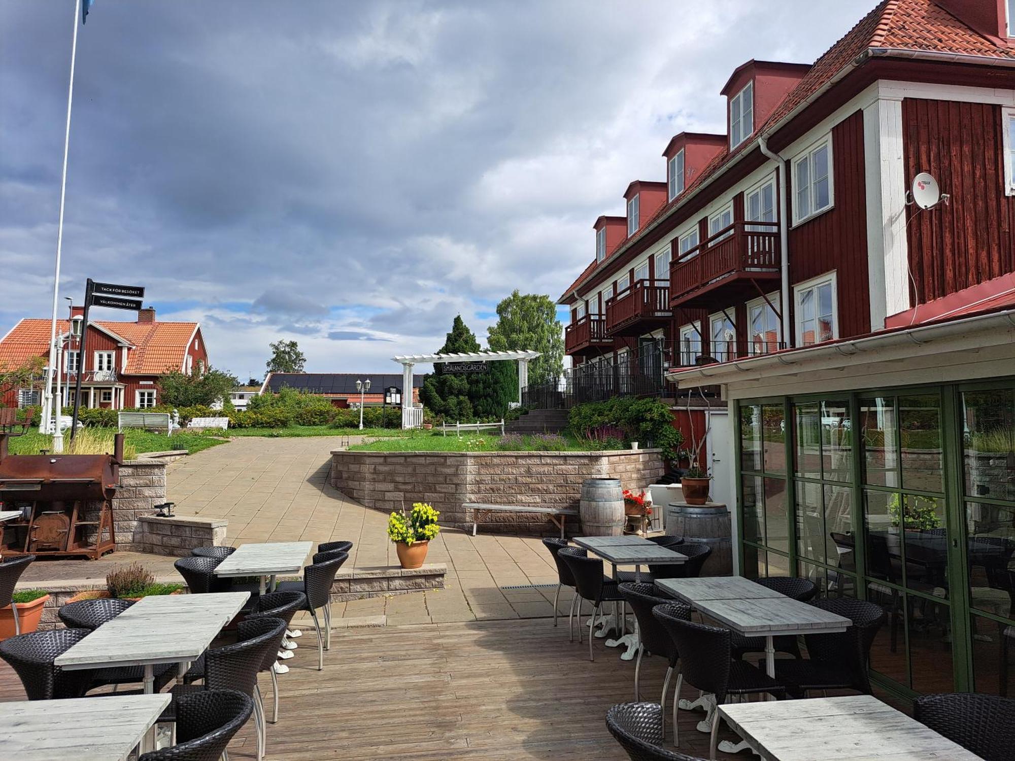 Smalandsgarden Hotel Granna ภายนอก รูปภาพ