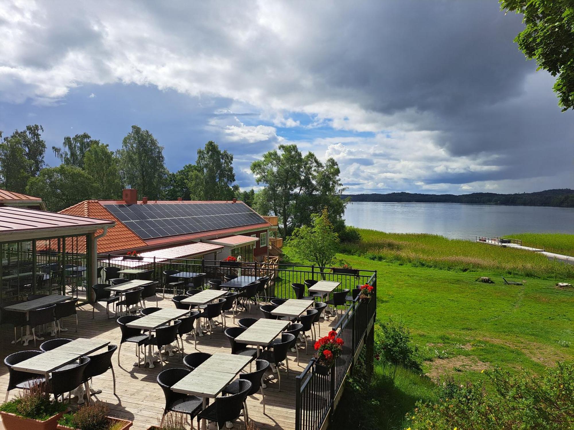 Smalandsgarden Hotel Granna ภายนอก รูปภาพ