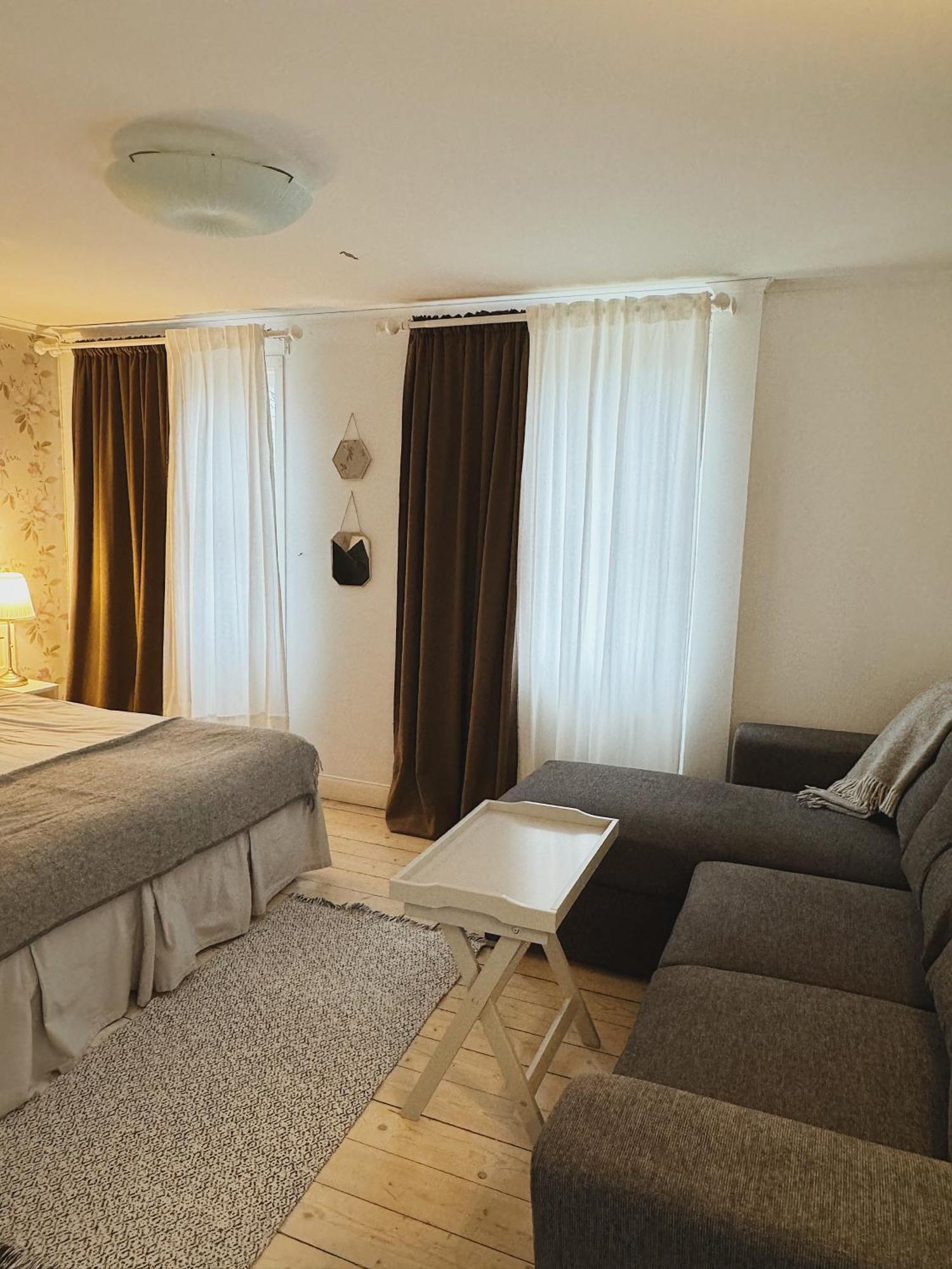 Smalandsgarden Hotel Granna ภายนอก รูปภาพ